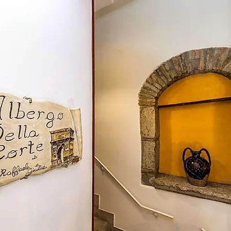 Della Corte Hotel 3*